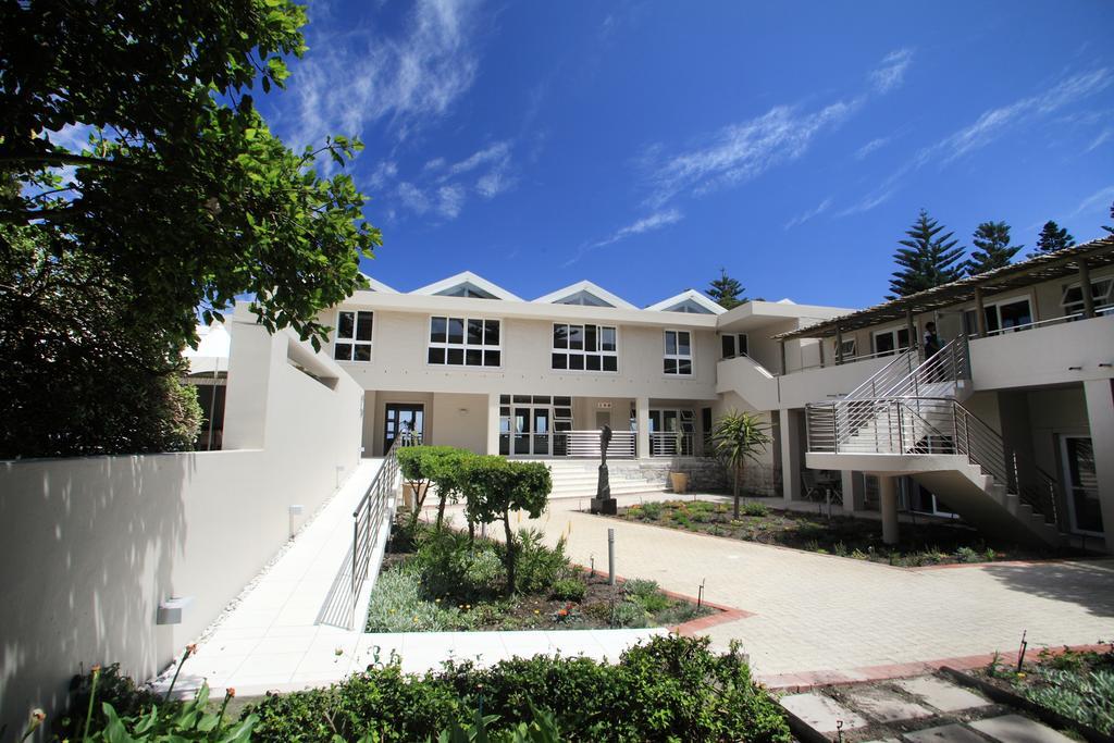 Abalone Guest Lodge Hermanus Exterior photo