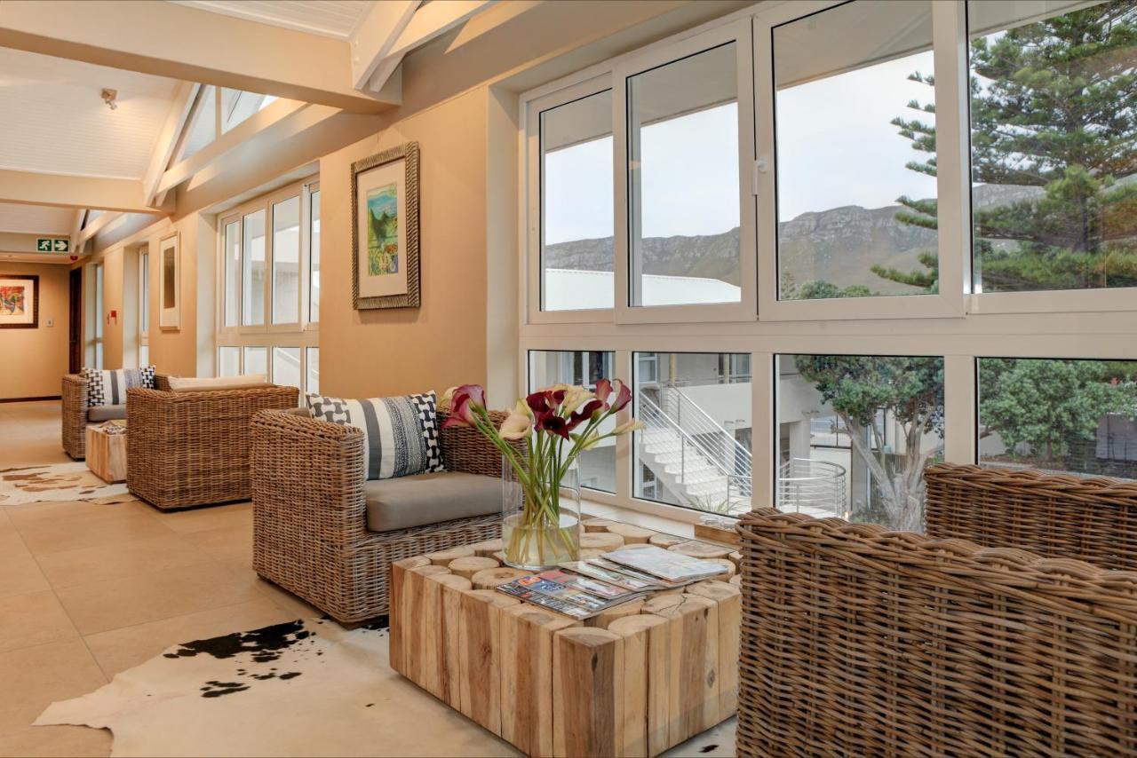 Abalone Guest Lodge Hermanus Exterior photo